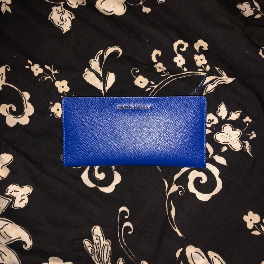 Micheal Kors Wallet